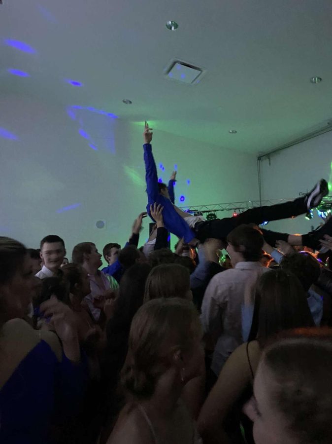 Students turn up the heat at winter formal