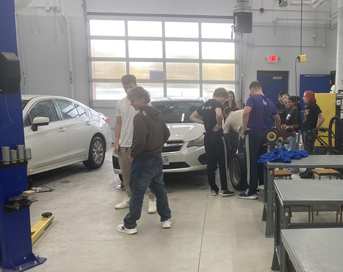 STEAM Spotlight: New Car Care Maintenance Class Teaches Basic Skills