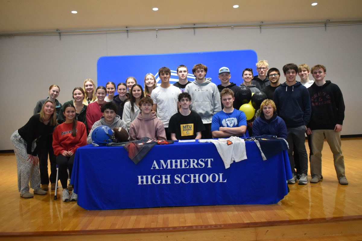 Cole, Perkins Commit to Play College Football